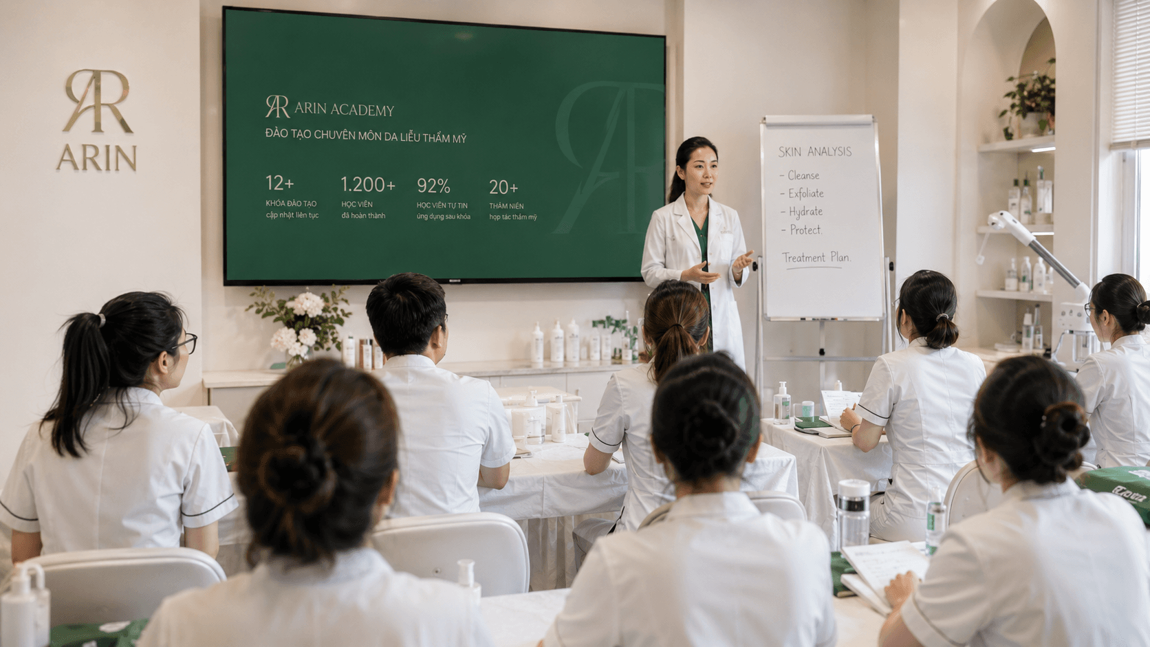 Lớp đào tạo chăm sóc da tại ARIN Academy